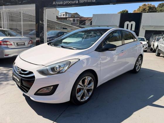 HYUNDAI I30 1.8 MPI 16V GASOLINA 4P AUTOMATICO HYUNDAI I30 1.8 MPI 16V GASOLINA 4P AUTOMATICO